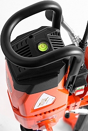 Уровень и рукоятка двигателя алмазного бурения Messer DM-350 Уровень и рукоятка двигателя алмазного бурения Messer DM-350